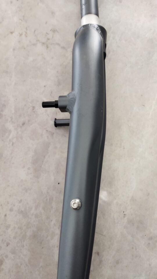 Bianchi 500049 FF 28'' 1-1/8 Alü sabit şehir maşa V fren  Füme