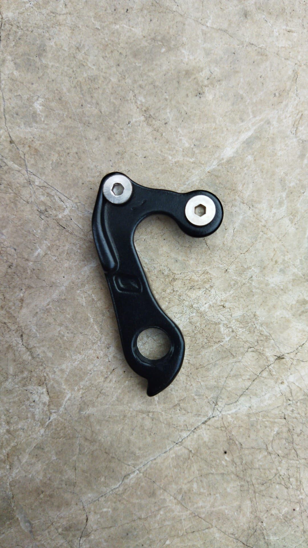 FUJİ D025 Kadro Kulağı