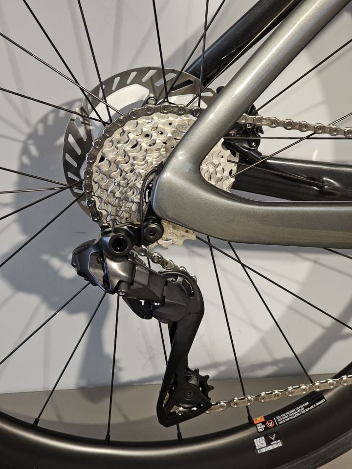 Bianchi Oltre Comp Ultegra Di2 Yol Yarış Bisikleti 53cm Parlak Gri