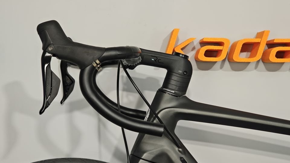 Bianchi Infinito 105 Di2 Yol Yarış Bisikleti    53cm Gri